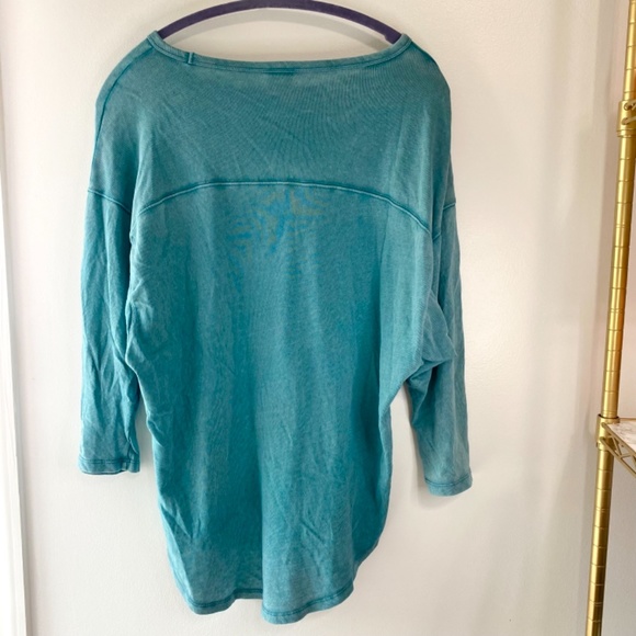Victoria Secret Pink Shirt in Teal in Size Large - Picture 2 of 10